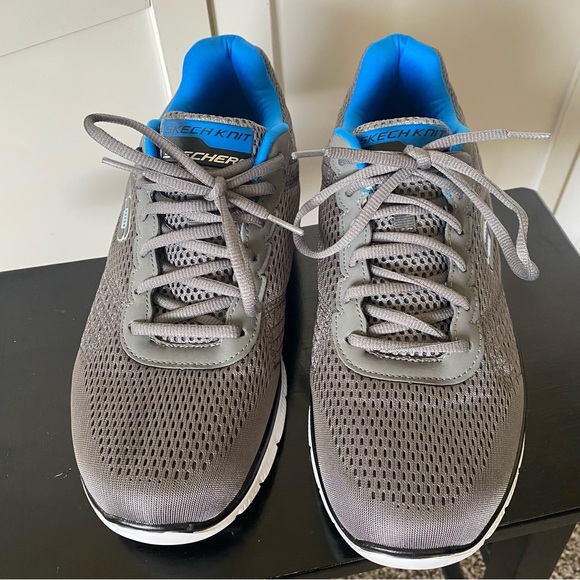 Skechers Mens Flex Sole Memory Foam Size 12 Gel Infused Running Sneaker *STAIN - Picture 3 of 11